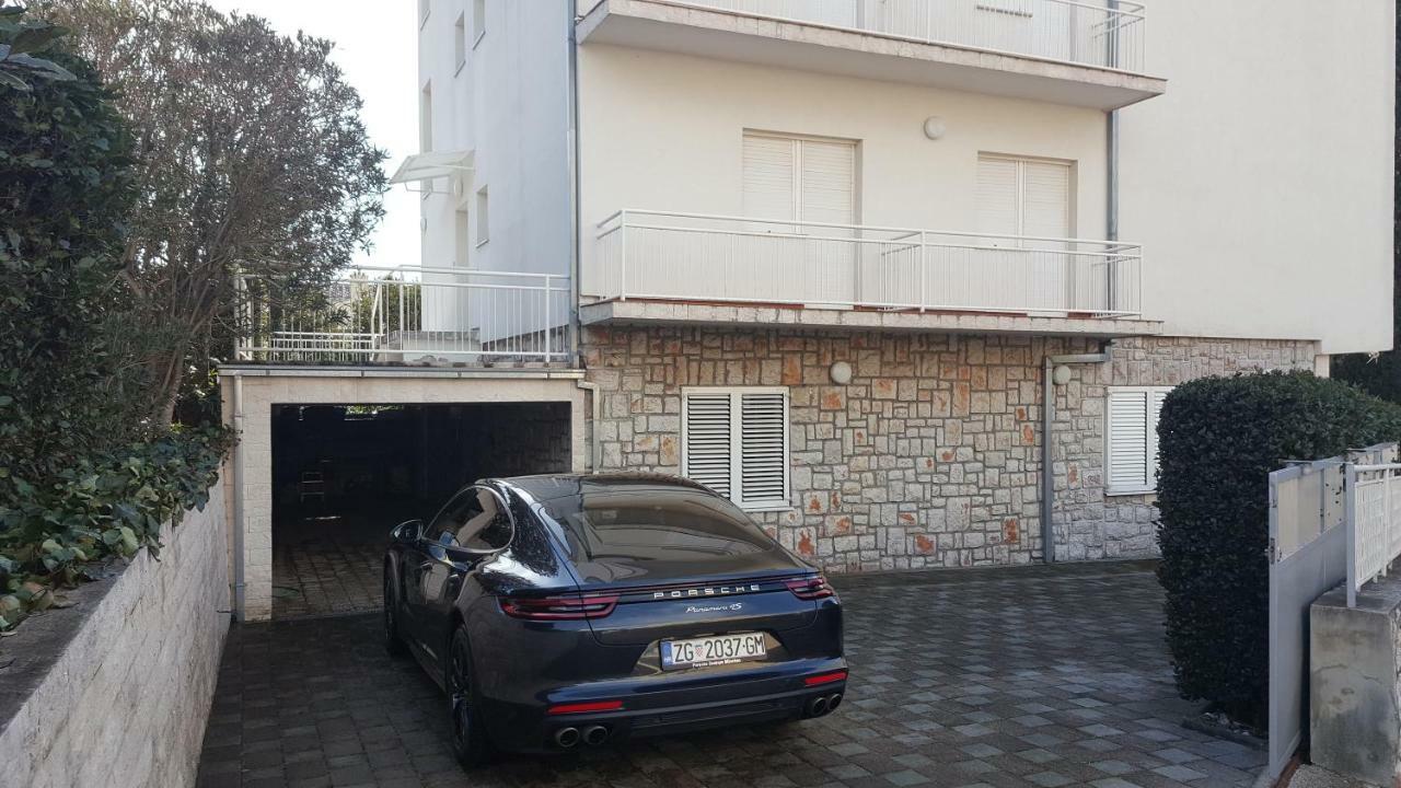 Appartamento Vipava Selce Esterno foto