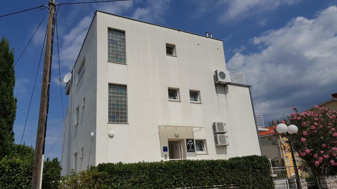 Appartamento Vipava Selce Esterno foto
